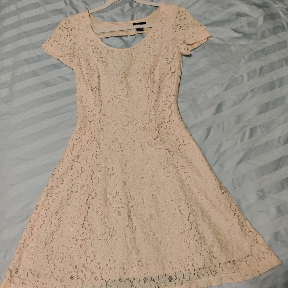 Lace Cream Dress